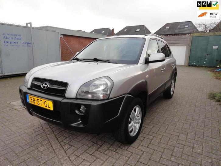 Hyundai Tucson 2.0i Dynamic Cup edition (km 171985 NAP LEER, Auto's, Hyundai, Bedrijf, Te koop, Tucson, ABS, Airbags, Airconditioning