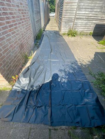 Vijverfolie 700 x 190 x 0,5 cm nieuw folie beschikbaar voor biedingen