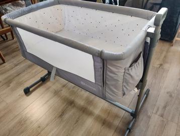 Kinderkraft babybed / Co sleeper/ reiswieg incl tas beschikbaar voor biedingen