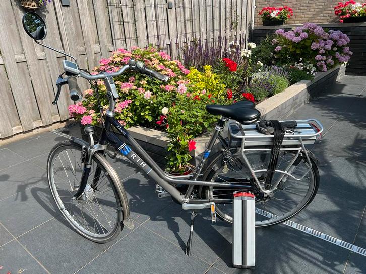 2e hands Rih elektrische fiets met extra accu, Fietsen en Brommers, Elektrische fietsen, Gebruikt, Overige merken, 55 tot 59 cm