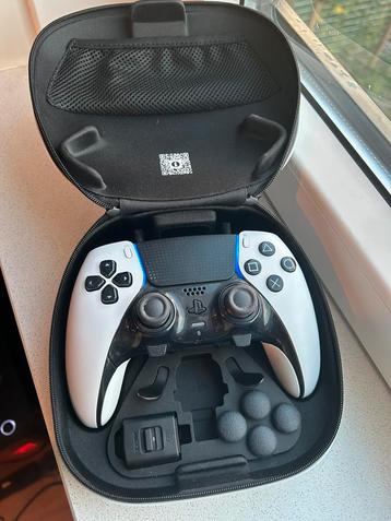 PS5 DualSense Edge-controller beschikbaar voor biedingen