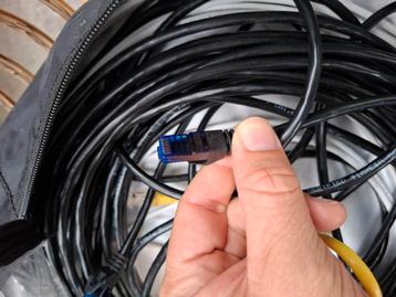 Ethernet 20m 5m and 30cm cables  beschikbaar voor biedingen