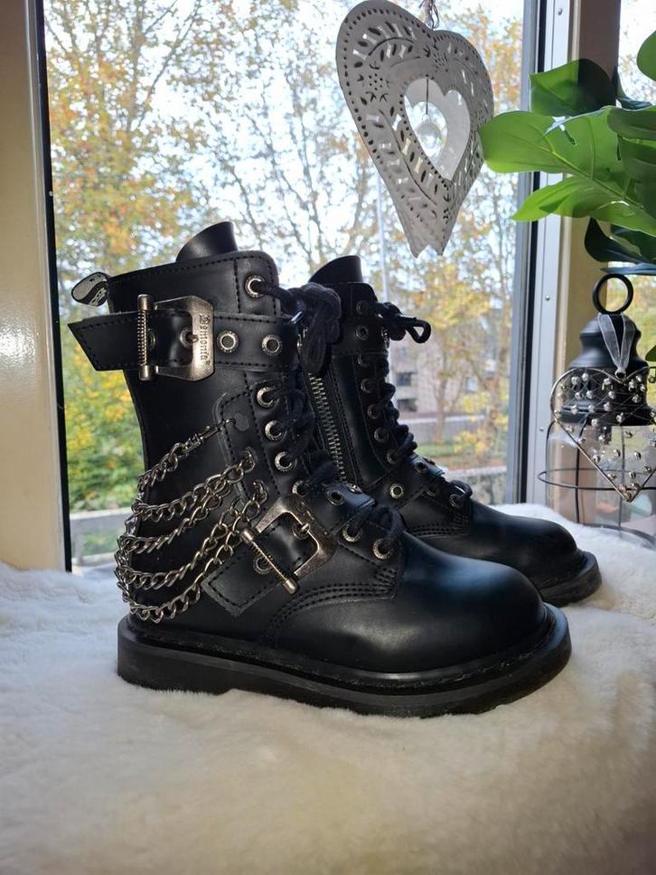 Demonia Bolt 250 Zwarte Laarzen - Maat 37, Kleding | Dames, Schoenen, Gedragen, Hoge laarzen, Zwart, Ophalen