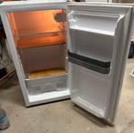 Tafelmodel koelkast  Tomado, Witgoed en Apparatuur, Minder dan 85 cm, Ophalen of Verzenden, Minder dan 75 liter, Energieklasse A of zuiniger