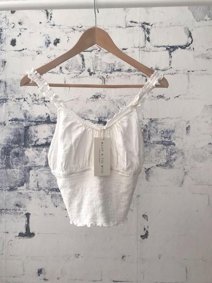 Moost wanted Yana ruffle top maat M/L, Kleding | Dames, Tops, Nieuw, Maat 38/40 (M), Wit, Zonder mouw, Ophalen of Verzenden