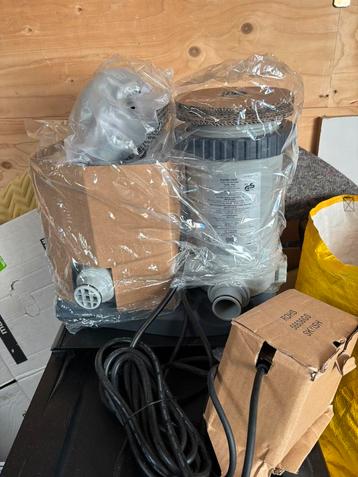 Intex C1500 filterpomp - 5678 liter/uur, cartridge A beschikbaar voor biedingen