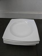 Yong Squito Pastaborden - 6 stuks, Huis en Inrichting, Keuken | Servies, Keramiek, Ophalen of Verzenden, Zo goed als nieuw, Bord(en)
