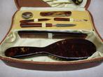 Retro reisnecessaire, compleet en netjes, Ophalen of Verzenden, Persoonlijke verzorging