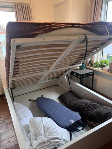 IKEA MALM bed 140x200 + LÖNSET lattenbodem - afbeelding 4