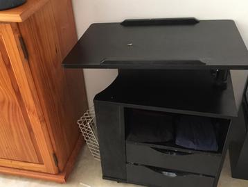 Gratis Ophalen  beschikbaar voor biedingen