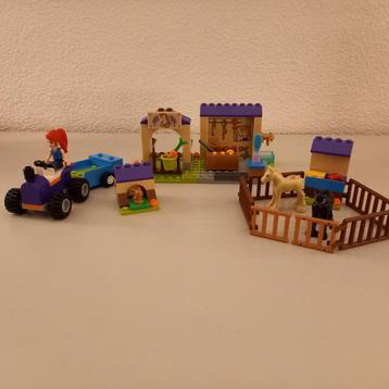 lego friends Mia's paardenstal 41361 beschikbaar voor biedingen