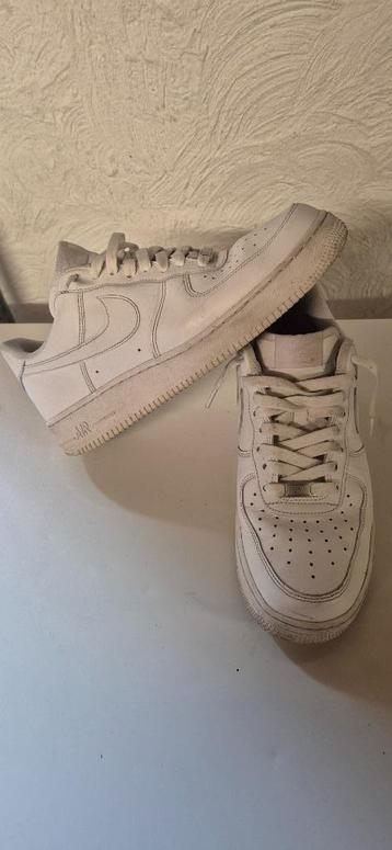 Orginele Nike airforce 1 beschikbaar voor biedingen