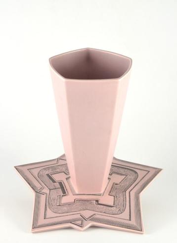 Vaas De Pettelaar, Gijs Bakker voor Cor Unum/Den Bosch, 1992 beschikbaar voor biedingen