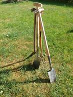 2 schoppen en een riek. 12,50 p stuk, 10 euro p st bij set, Tuin en Terras, Hand-tuingereedschap, Ophalen, Zo goed als nieuw, Schop