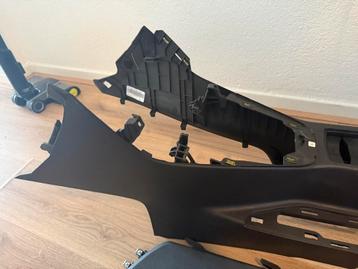 Middenconsole Ford Focus MK3 2016 beschikbaar voor biedingen