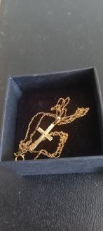 MOOIE GOUDEN KETTING MET OOK MOOI BEWERKT KRUIS .
BEIDE ZIJN, Ophalen of Verzenden, Goud
