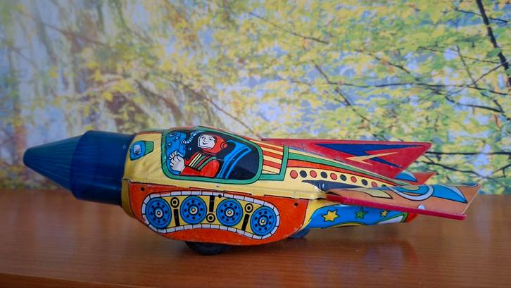 Vintage space speelgoed, Antiek en Kunst, Antiek | Speelgoed, Ophalen of Verzenden