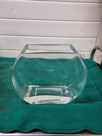 vaas ovaal dik geslepen glas, Huis en Inrichting, Woonaccessoires | Vazen, Ophalen of Verzenden, 'T Olde Gre-j, Info@toldegrej.nl