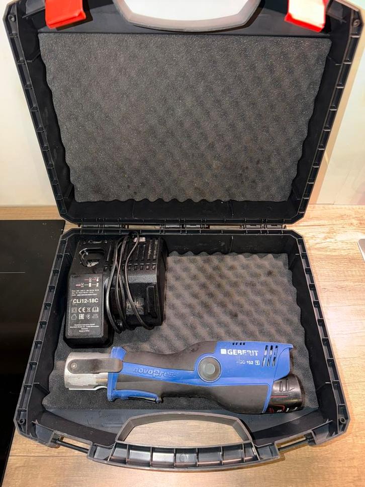 Geberit aco102 mini perstang 19 kn, Doe-het-zelf en Verbouw, Gereedschap | Overige machines, Gebruikt, Ophalen