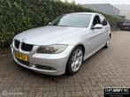 BMW 3-serie 330i Executive, volledig dealer onderhouden!, Auto's, BMW, Automaat, Achterwielaandrijving, Navigatiesysteem, 2996 cc