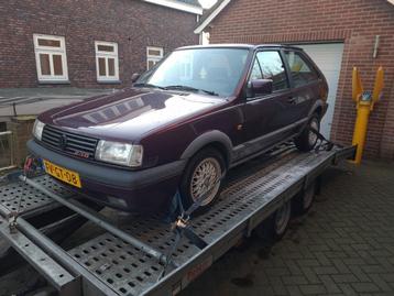 GEZOCHT. Polo G40 Genesis deuren. Paars. Plaatwerk. beschikbaar voor biedingen