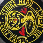 Tapijt cobra kai motief 120x120, Ophalen of Verzenden, Zo goed als nieuw