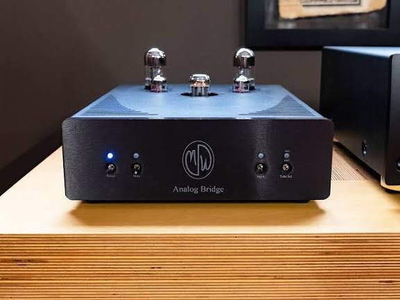 Modwright Analog Bridge / buizen buffer Buitenkans!!, Audio, Tv en Foto, Versterkers en Receivers, Zo goed als nieuw, Stereo, 120 watt of meer
