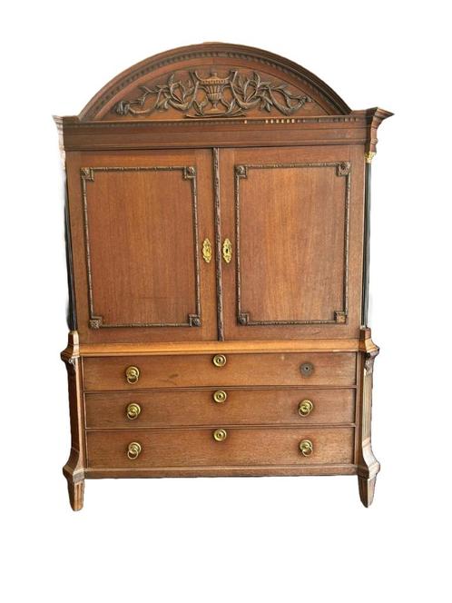 Antiek Drents kabinet | Authentiek en ongerestaureerd | €250, Antiek en Kunst, Antiek | Woonaccessoires, Ophalen