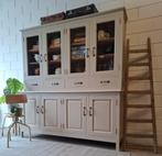 Vintage/Brocante zandkleurige schoolkast, Buffetkast, Met deur(en), 200 cm of meer, 150 tot 200 cm, Ophalen of Verzenden