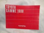 Oude Auto Folder Toyota Gamme 1986, Ophalen of Verzenden, Gelezen, Toyota