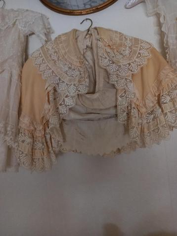 Antiek Victoriaanse Cape , Jaar 1900 beschikbaar voor biedingen
