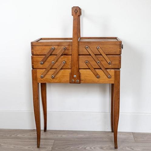 Naaidoos Vintage Hout Uitklapbaar Jaren 50, Antiek en Kunst, Antiek | Woonaccessoires, Ophalen