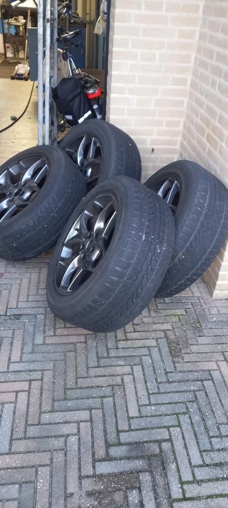 Set winterbanden bmw X5 E 70, Auto-onderdelen, Banden en Velgen, 255 mm, Winterbanden, Band(en), Ophalen