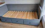 Bedbank Hemnes met 3 lades,   mooie grijze kleur, Ophalen of Verzenden, Zo goed als nieuw, 200 cm