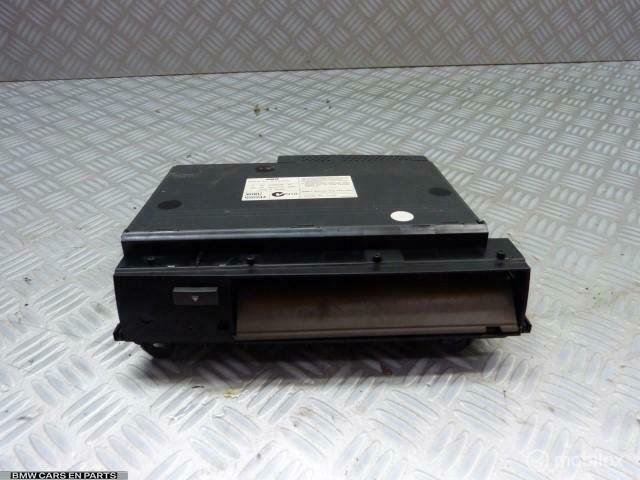 CD wisselaar BMW 7-serie E65 ('01-'08), Auto-onderdelen, Elektronica en Kabels, BMW, Gebruikt, Ophalen of Verzenden