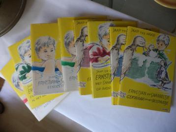 Jaap ter Haar, de 8 originele delen ERNSTJAN en SNABBELTJE beschikbaar voor biedingen