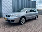 Mitsubishi Lancer 1.6 Wagon 2008 Grijs, Voorwielaandrijving, 65 €/maand, 4 cilinders, 400 kg