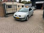 Renault Mégane 1.6 16V Autcom Cabrio 2004 Grijs, Auto's, Voorwielaandrijving, 65 €/maand, 4 cilinders, Cabriolet