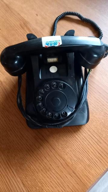Bakkelieten ptt vintage telefoon beschikbaar voor biedingen