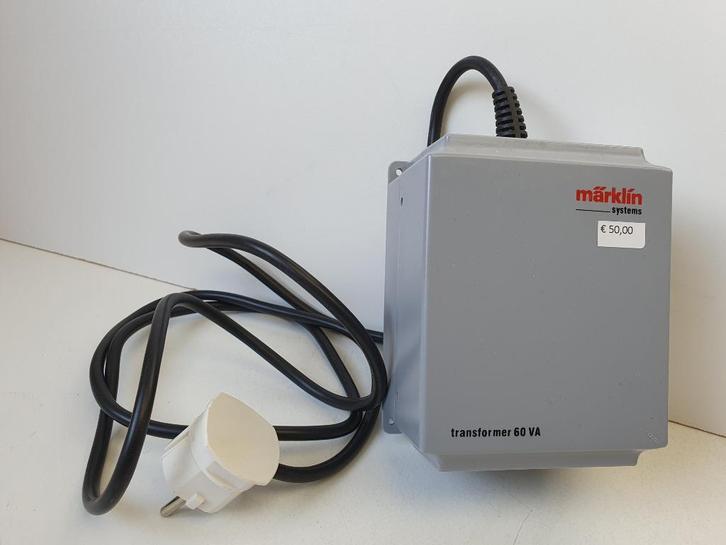 MARKLIN 60052 transformator 60 VA constante voeding 16 V AC, Hobby en Vrije tijd, Modeltreinen | H0, Gebruikt, Transformator of Voeding