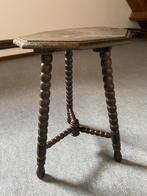 Antiek bijzet tafeltje, Ophalen