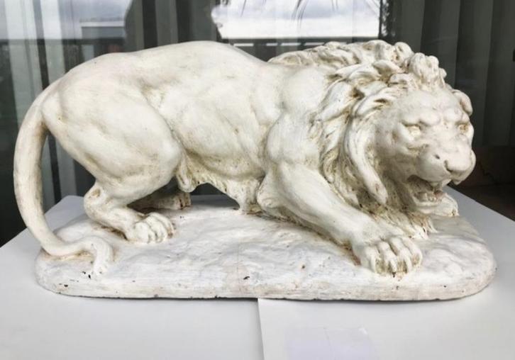 Leeuw beeld naar Barye 😍😎🤗👀👌, Antiek en Kunst, Kunst | Beelden en Houtsnijwerken, Ophalen of Verzenden