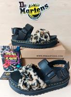 Dr. Martens Voss II Fluffy, Leopard Maat: 43 UK9, Kleding | Dames, Nieuw, Sandalen of Muiltjes, Ophalen of Verzenden, Zwart