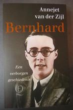 Annejet van der Zijl: Bernhard, een verborgen geschiedenis, Ophalen, Zo goed als nieuw, Politiek