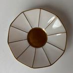 Antiek porceleinen schoteltje Tirschenreuth, Ophalen of Verzenden, Zo goed als nieuw, Porselein, Kop en/of schotel