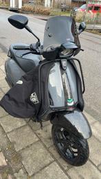 Vespa 125cc ( BROMPLAAT), Ophalen of Verzenden, Zo goed als nieuw, Benzine