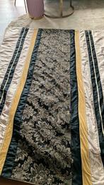 Plaid satijn, Huis en Inrichting, Woonaccessoires | Plaids en Woondekens, Ophalen of Verzenden, Zo goed als nieuw