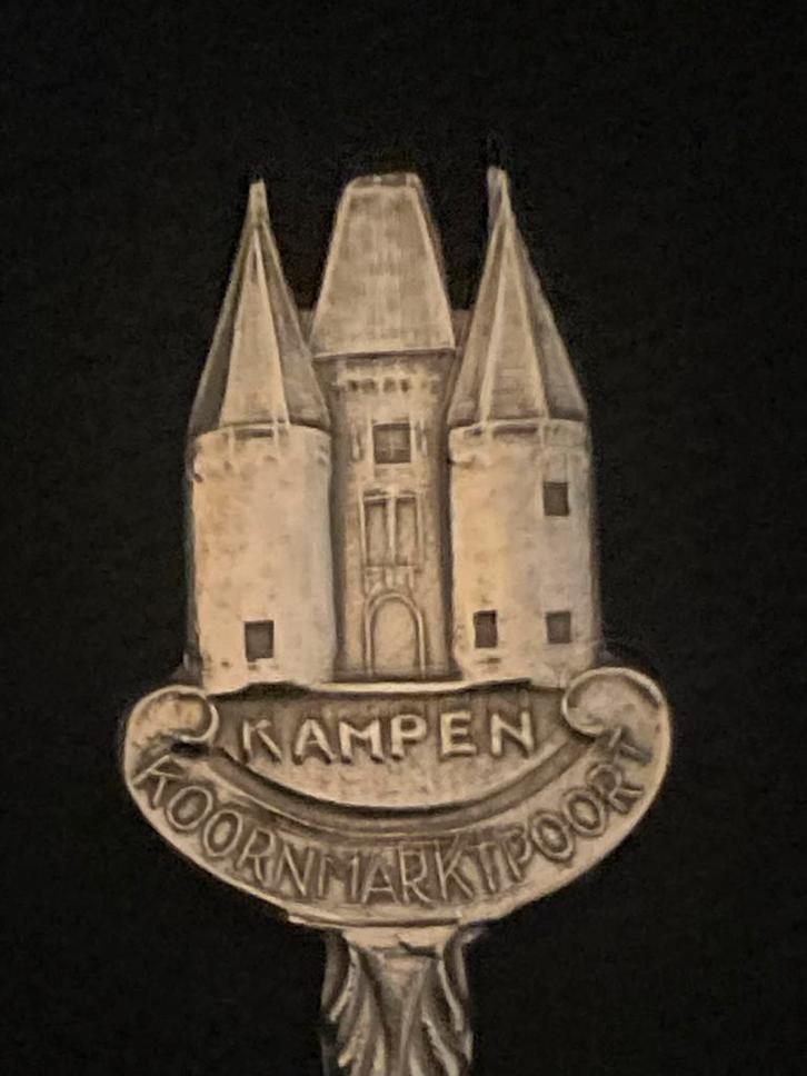 Lepeltje uit Kampen, Antiek en Kunst, Antiek | Bestek, Ophalen of Verzenden