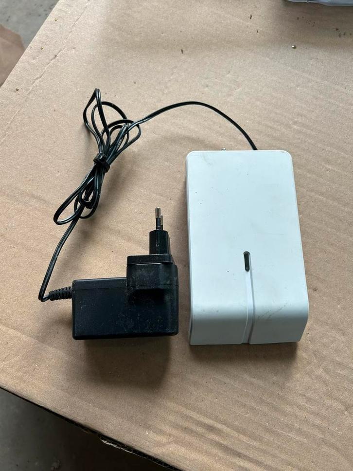 Remeha GTW16 gateway t.b.v. de Etwist thermostaat., Doe-het-zelf en Verbouw, Verwarming en Radiatoren, Zo goed als nieuw, Radiator