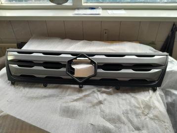 Geheel Nieuwe Grille, Zwart + Grijs Suzuki Vitara (LY/MY) beschikbaar voor biedingen